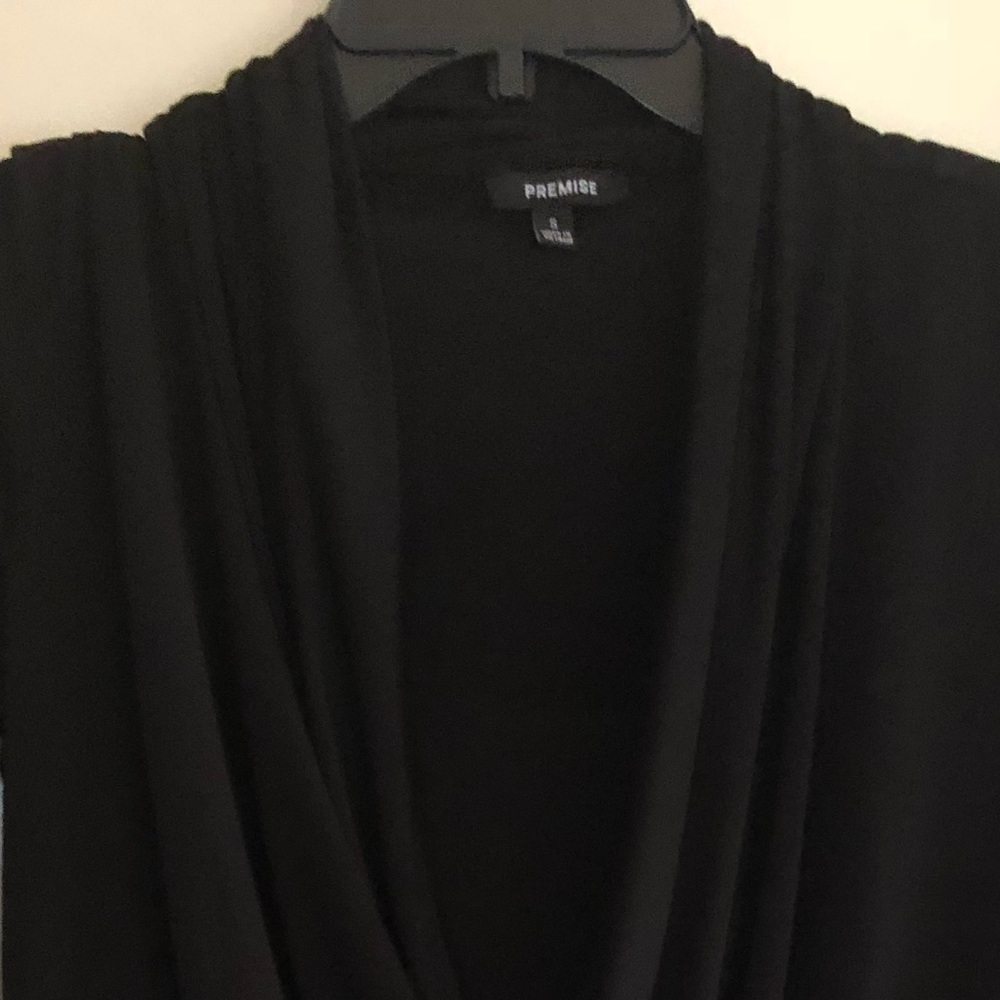 Top - Picture 2 of 2